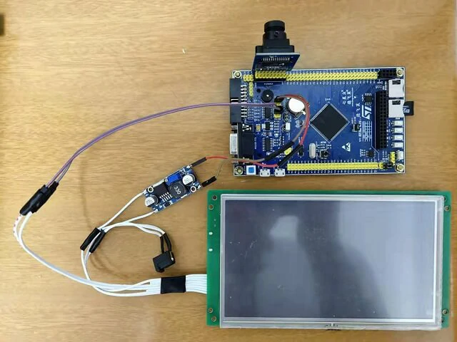 ov7670-camera-module-connection-with STONE-display-module