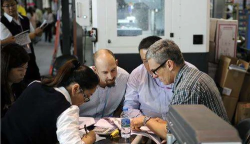 6-STONE-Tech-participated-in-guangzhou-2013-Canton-fair