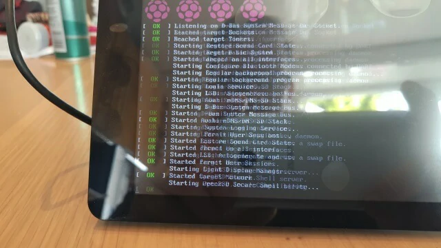 How-to-set-up-the-raspberry-PI-touch-screen